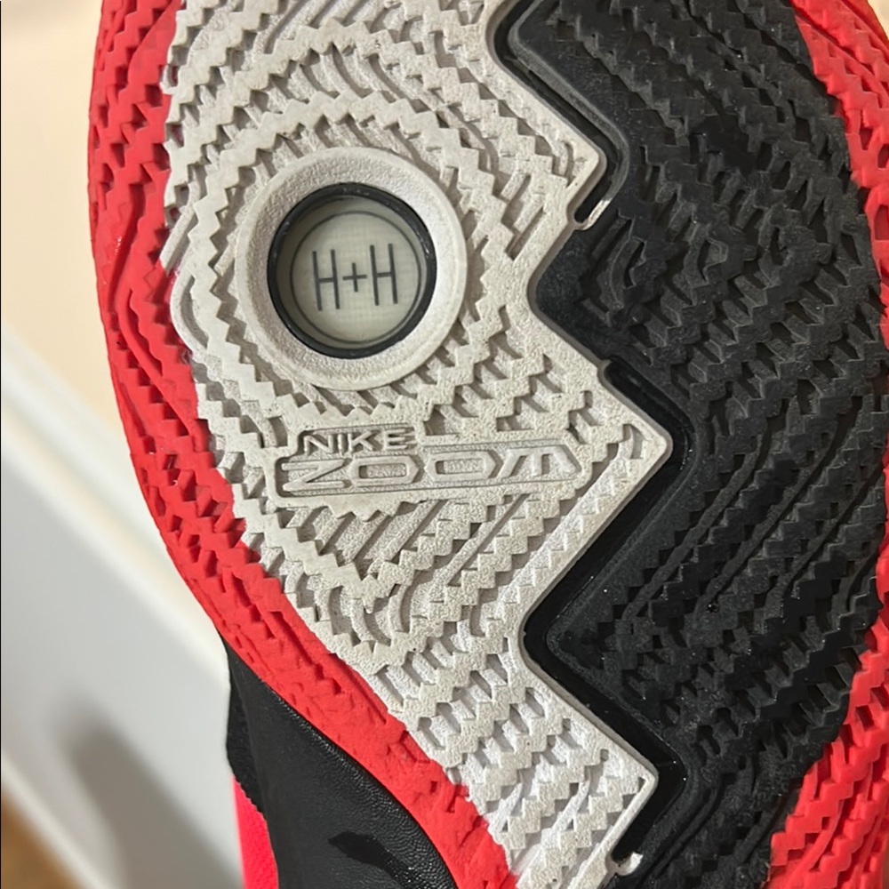 Nike Black and Red Athletic Shoes - Picture 9 of 10